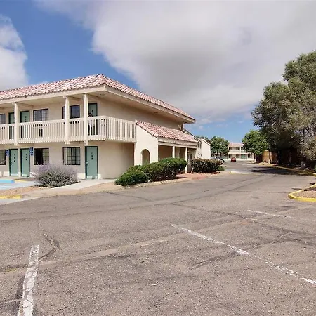 Quality New Mexico Inn 4*