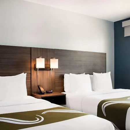 Quality New Mexico Inn 4*