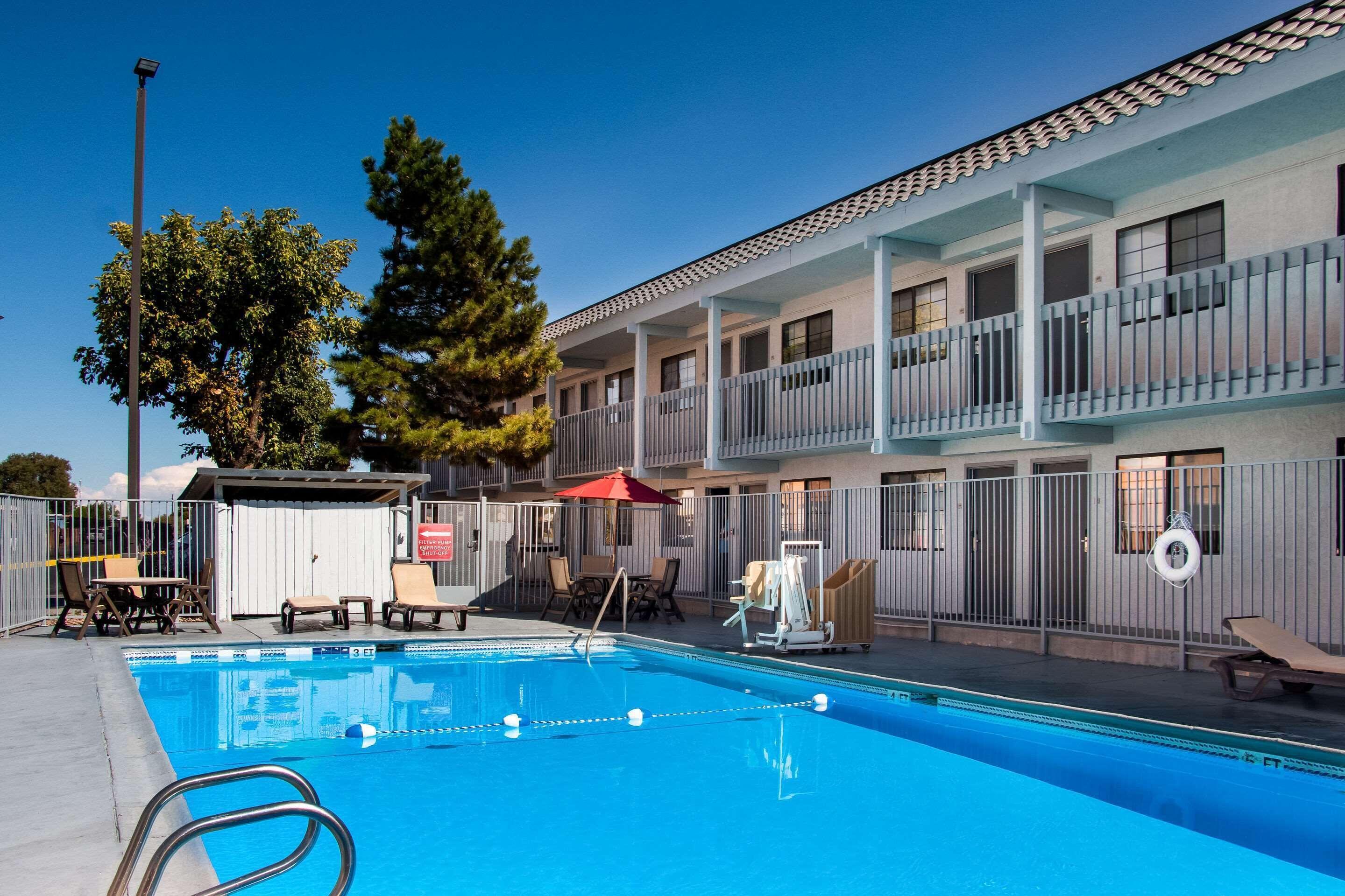 Inn Quality New Mexico 3*
